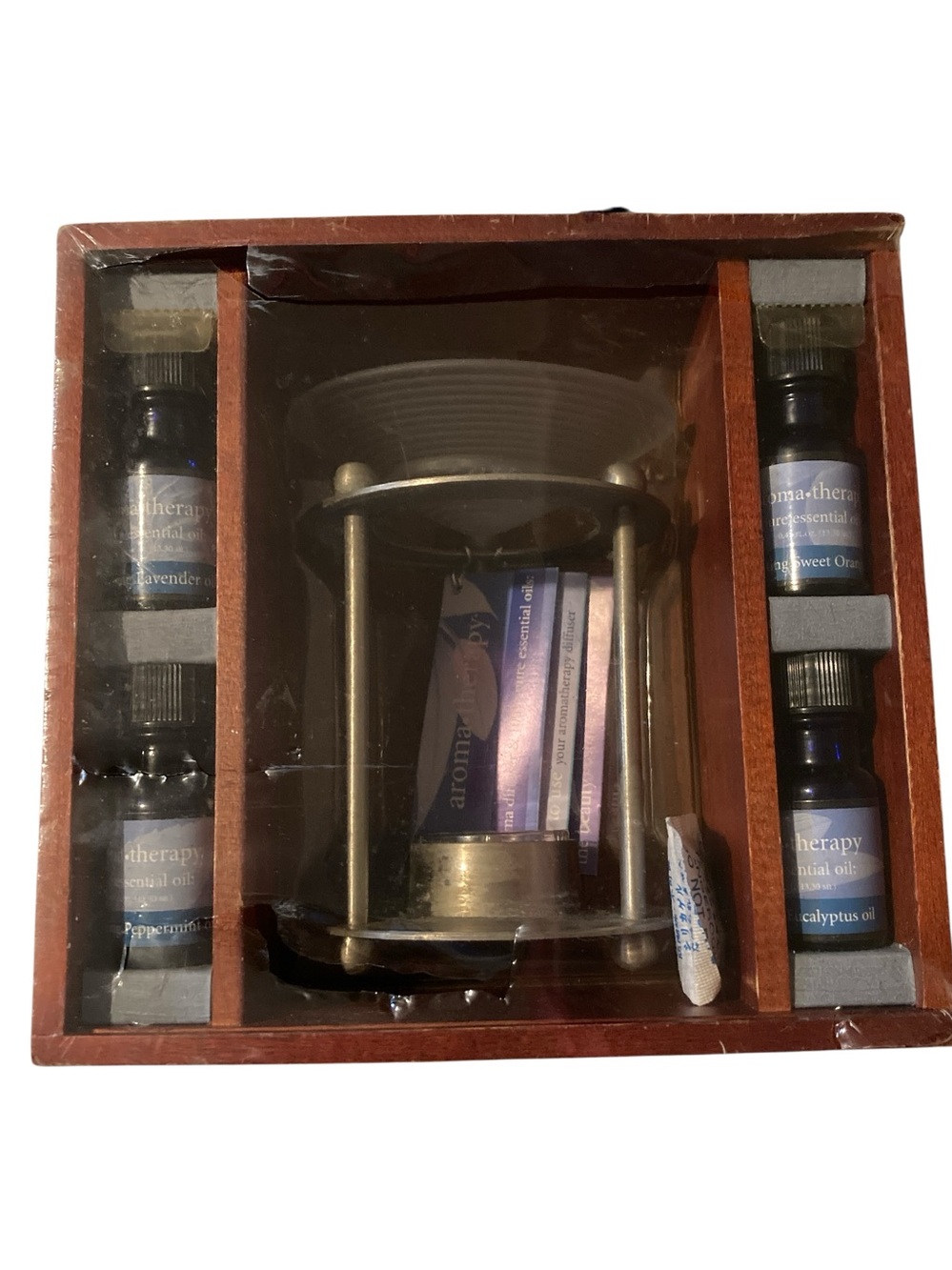 Aromatherapy Essential Oil Diffuser Gift Set - Picture 2 of 5